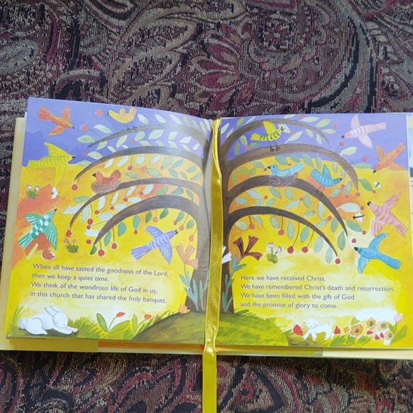 ♥️ 1st Communion Books - Picture 5 of 8